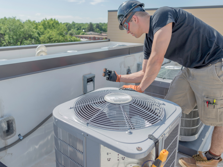Do commercial AC units use gas